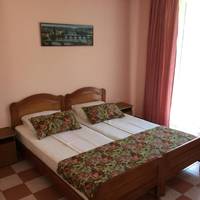 Double or Twin Room with Sea View