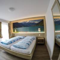 Deluxe Double or Twin Room with Garden View