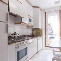 Two-Bedroom Apartment (4-5 Adults)