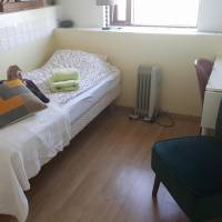 Single Room with Shared Bathroom