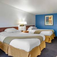 Double Room with Two Queen Beds - Non-Smoking