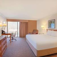 King Room with Mobility/Hearing Impaired Access