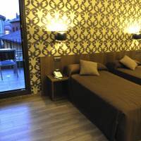 Twin Room (1-2 Adults)