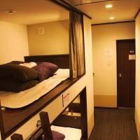 Double Bed in Mixed Dormitory Room(2adults) - Adult Only