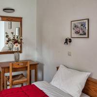 Studio (2 Adults)