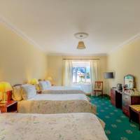 Family Room (4 Adults)