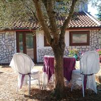 Studio Apartment (2 Adults)