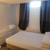 Budget Double Room with Shared Bathroom