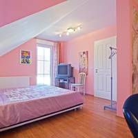 Standard Single Room with Shared Bathroom
