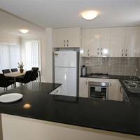 32 Prince Street Three-Bedroom House