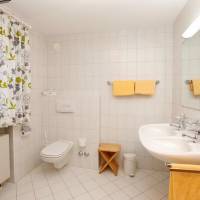 Apartment (5 Adults)