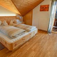 Apartment (4 Adults)