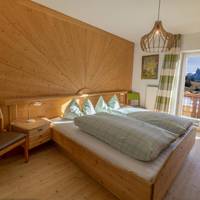 Three-Bedroom Apartment (5 Adults)
