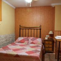Standard Double Room with Shared Bathroom