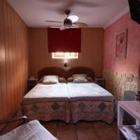 Twin Room with Shared Bathroom