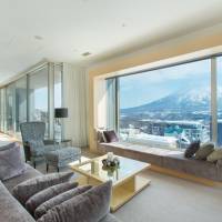 Penthouse with Mt. Yotei View