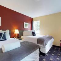 Deluxe Queen Room with Two Queen Beds