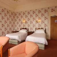 Large Twin Room