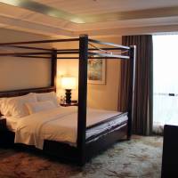 Chairman Suite, Suite, 1 King, City view, Poolside