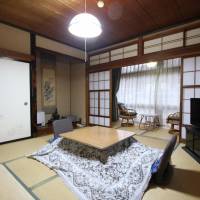 Japanese-Style Family Room with Shared Bathroom