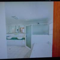 King Room with Spa Bath