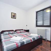 Lux Apartment with 2 Rooms and Garden View