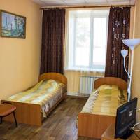Economy Twin Room with Shared Bathroom