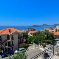 Comfort Apartment with Balcony