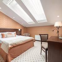 Superior King Room - Attic