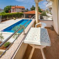 One-Bedroom House with Balcony and Sea View