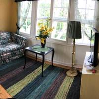 3-Bedroom Apartment (6p), own Parkview Terrace, Bathroom &  Kitchenette