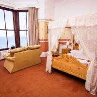 Alicante Suite - Four-Poster Room with Sea View