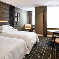 Twin Room - City Side
