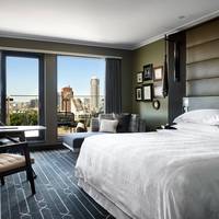 Grand Executive Terrace, Club lounge access, Guest room