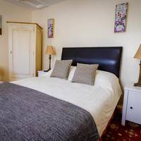 Classic Single Room with Shower