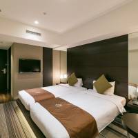 Deluxe Corner Room Triple - Non-Smoking (27㎡)