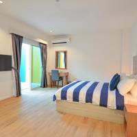 Deluxe Double Room with Skylight
