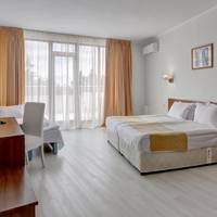 Triple Room with View