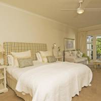 Superior Suite with Lagoon View