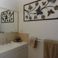 Deluxe Queen Suite