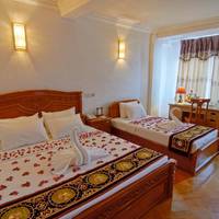 Royal Family Suite