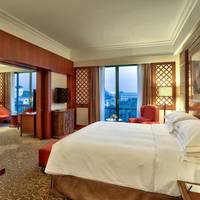One-Bedroom Executive King Suite