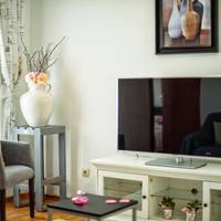 Two-Bedroom Apartment with Sea View (5 Adults)