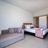 Basic Triple Room with Shared Bathroom