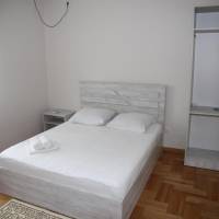 Double Room with Private Bathroom,Air Conditioning and Mountain View