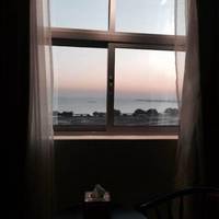 Deluxe One-Bedroom Apartment with Sea View