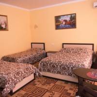 Quadruple Room with Private External Bathroom