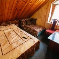 Twin Room with Shared Toilet