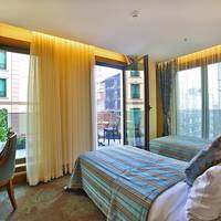 Twin Room with Balcony
