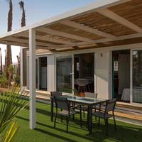 Deluxe Bungalow with Garden View